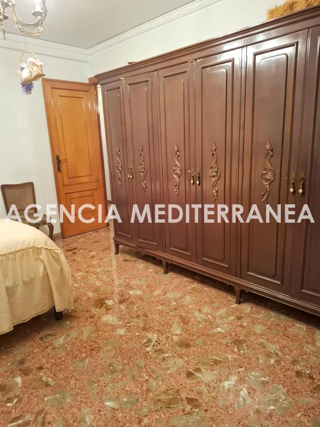 Piso 8 habitaciones 291m² en venta - Oliva pueblo — 21
