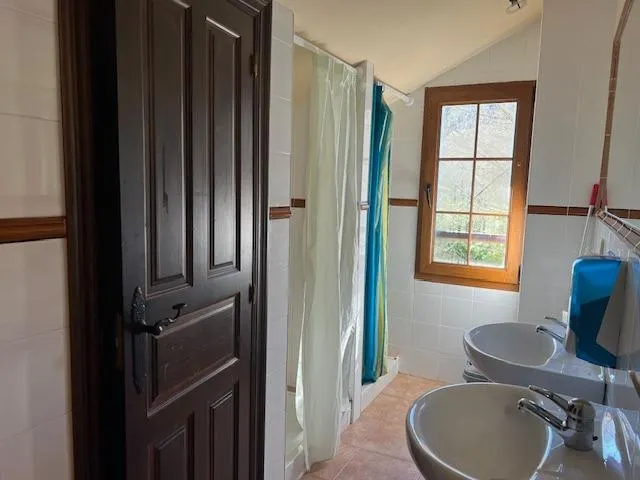 ALBERGUE — 35
