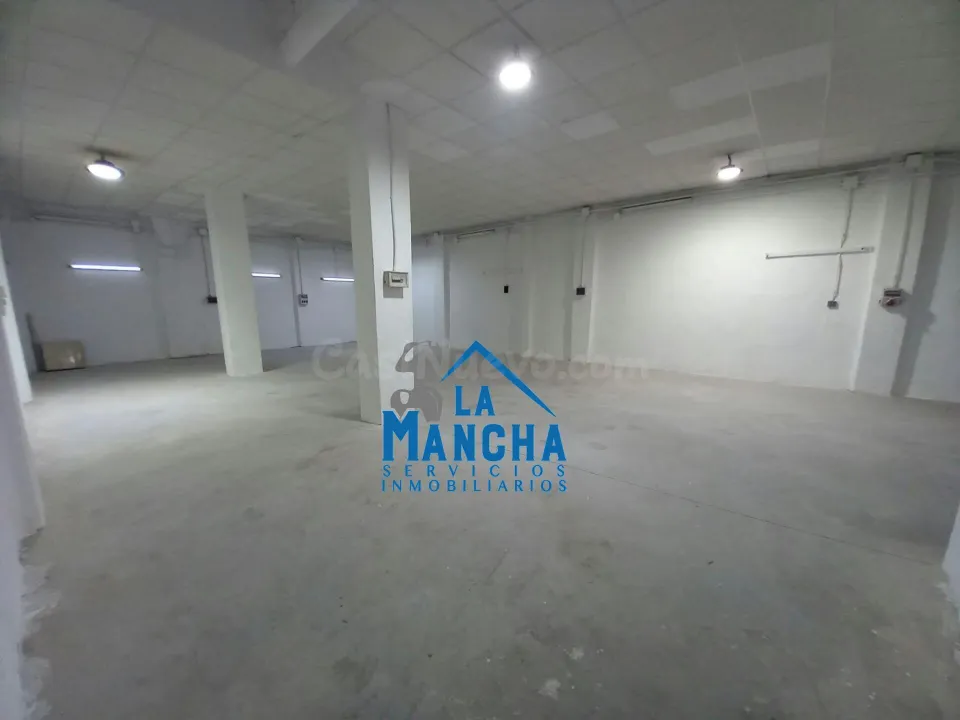 *150.000€* INMOBILIARIA LA MANCHA VENDE LOCAL RECIÉN REFORMADO EN LA ZONA EL PILAR DE 150M2.
