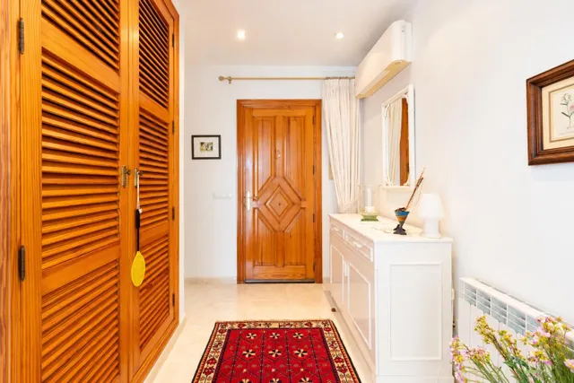 Apartamento con amplia terraza y vistas al puerto en Portopetro — 17