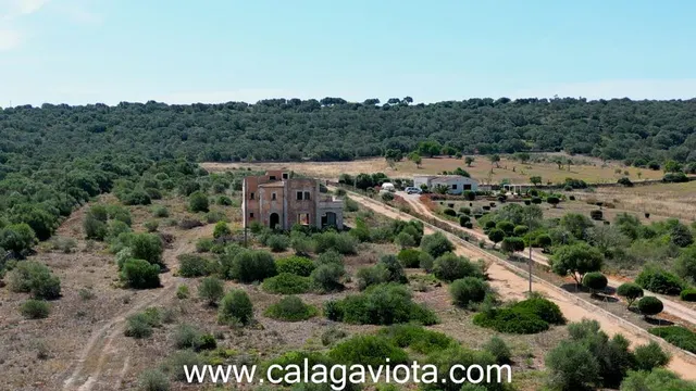 Chalet en construcción a pocos kilómetros de Ses Salines en  - foto 2