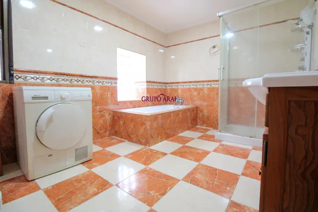 Se vende vivienda única en Villafranqueza, Alicante — 43