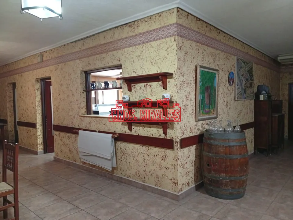 SE VENDE COMPLEJO EN ELCHE