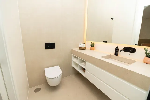 DOS ESPECTACULARES VILLAS RECIÉN TERMINADAS EN EL CENTRO DE MARBELLA — 14
