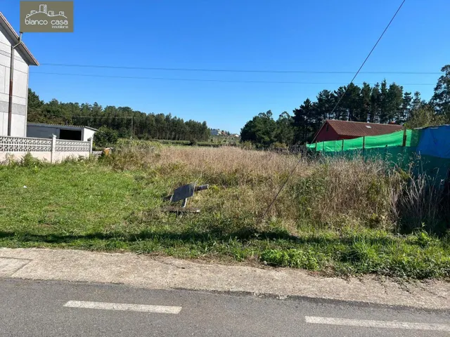 Solar edificable de 1.251m2 en la Zona de Berdillo — 8