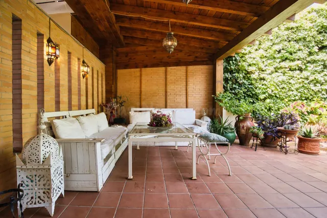 Exclusividad y Espacio en la mejor ubicación de Espartinas - foto 5