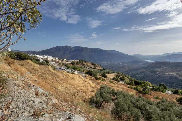 FANTASTICA CASA CON ENCANTO Y PARCELA EN CAÑAR, LA ALPUJARRA — 38