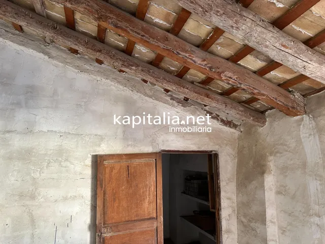 GRAN CASA A LA VENTA EN AGULLENT — 8