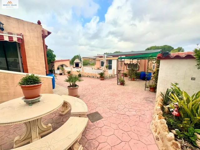 Villa con piscina-1285LM — 27