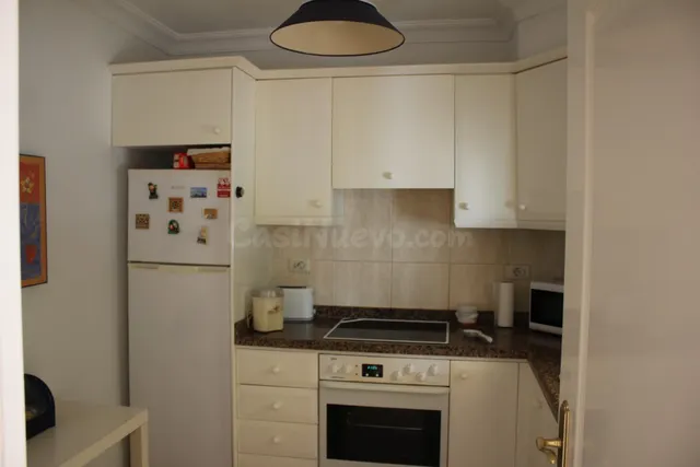 Apartamento de Alquiler a 5 minutos de la Playa. Urbanizació - foto 4