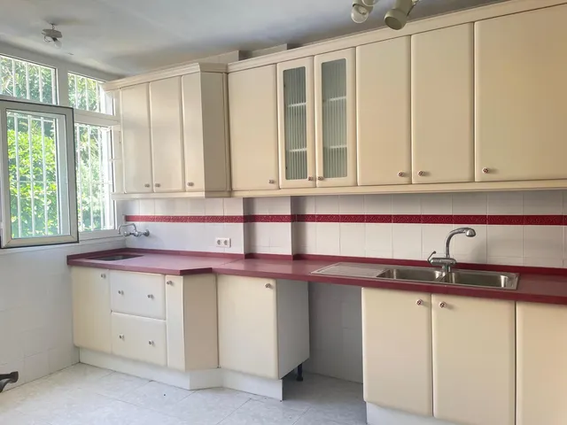 Adosado 3 habitaciones 213m² en venta - Centro — 24