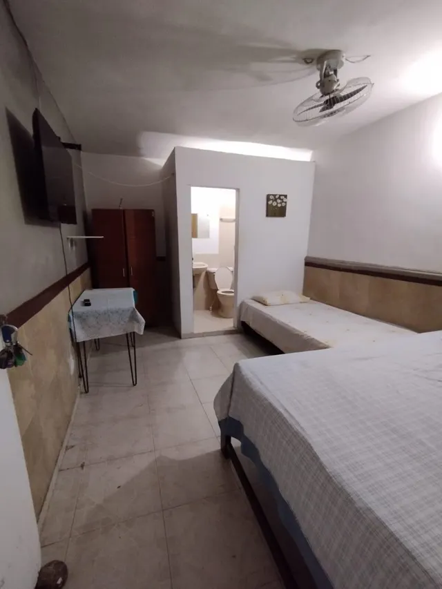 Casa 14 habitaciones 300m² en alquiler - Crespo — 19