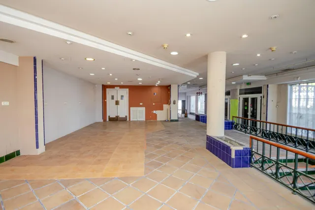 EDIFICIO MULTIFUNCION EN MAIRENA DEL ALJARAFE — 11