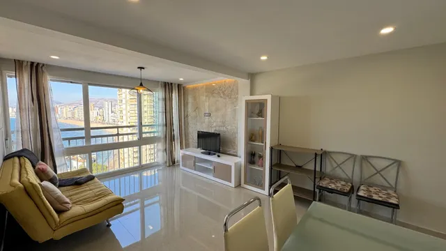 Apartamento reformado con vistas espectaculares Levante Benidorm! www.euroloix.com — 3