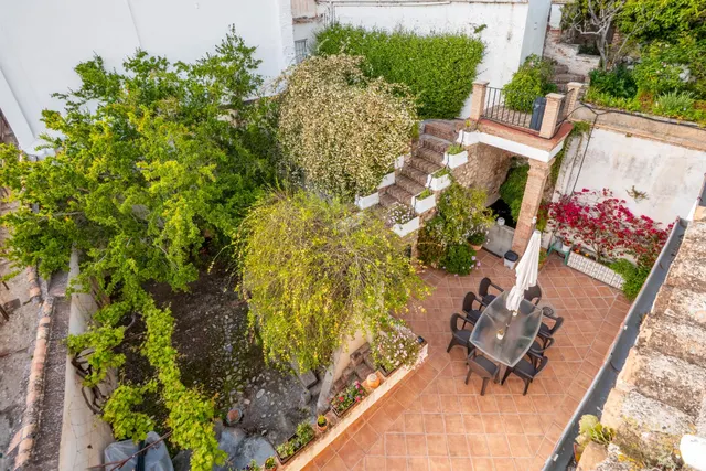 PRECIOSO CARMEN A LA VENTA — 32
