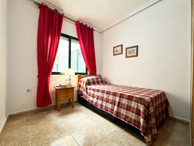 APARTAMENTO DE 2 DORMITORIOS Y 1 BAÑO EN AGUA MARINA ( ORIHUELA COSTA ) — 21