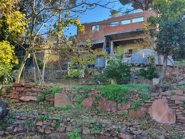 TERRENO URBANO EN VENTA EN URB CAN TAIO DE 1.048 M2 — 32