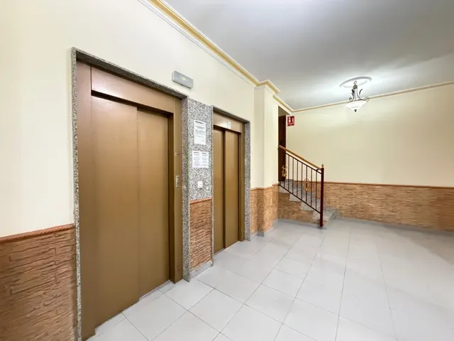 Apartamento 2 habitaciones 65m² en venta - Estacion de autobuses — 35