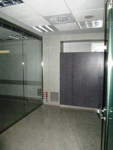LOCAL COMERCIAL EN VENDA A MARTORELL — 7