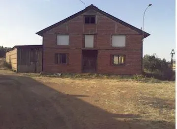 CASA PARA REFORMAR EN ALMANZA
