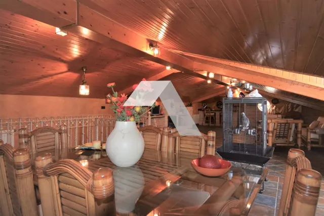 Espectacular chalet en venta — 48