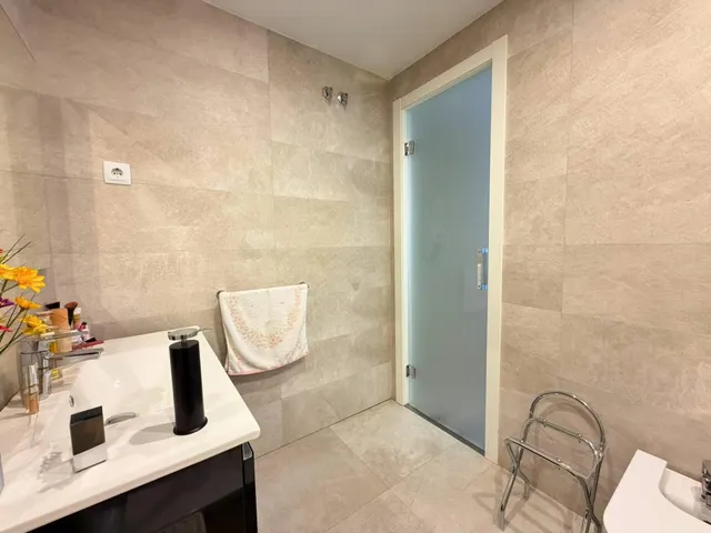 Amplio piso de 3 dormitorios con terraza, en urbanización privada de rivas futura, rivas vaciamadrid — 22