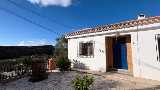 Casa de campo 3 habitaciones 93m² en alquiler - Andalucia