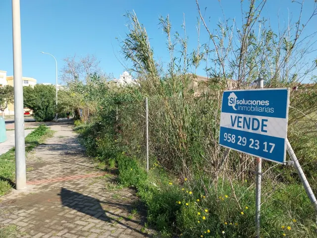 TERRENO URBANO  EN SALOBREÑA PLAYA — 17
