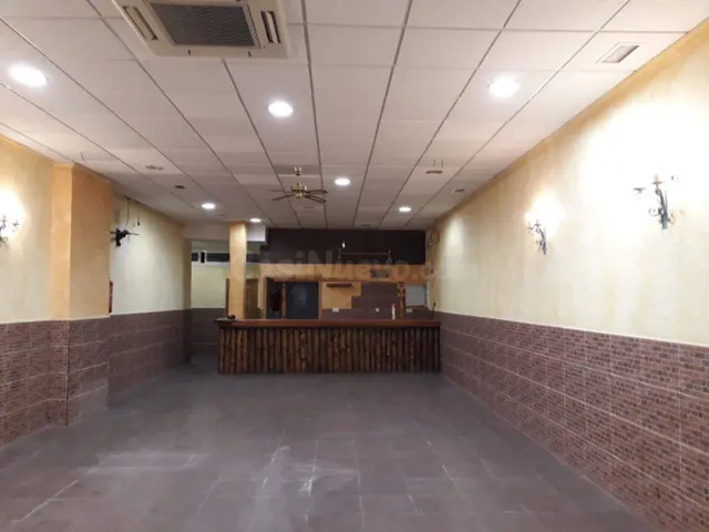 Local comercial en venta - Sagrado Corazón - foto 2