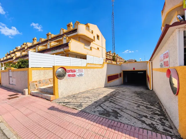 Casa 3 habitaciones 95m² en venta - Los Almendros-La Florida — 40