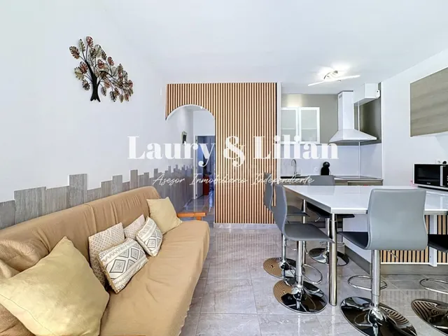 Casa reformada de 3 dormitorios, piscina y licencia turístic - foto 5