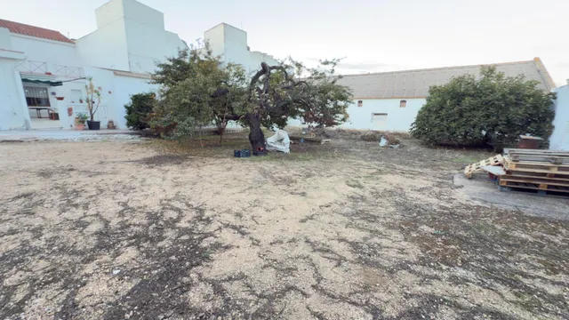 Amplio Terreno Urbano en Cartaya - Oportunidad Única — 5