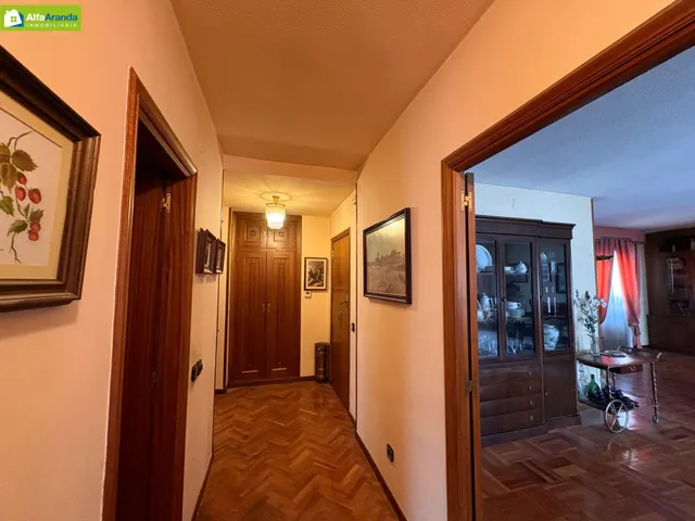 PISO CENTRICO CON GARAJE Y TRASTERO — 18
