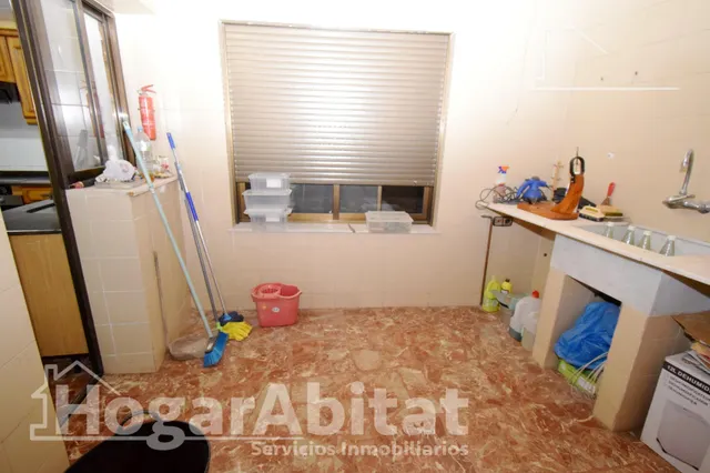 ESPACIOSA CASA CON TERRAZA Y GARAJE — 38