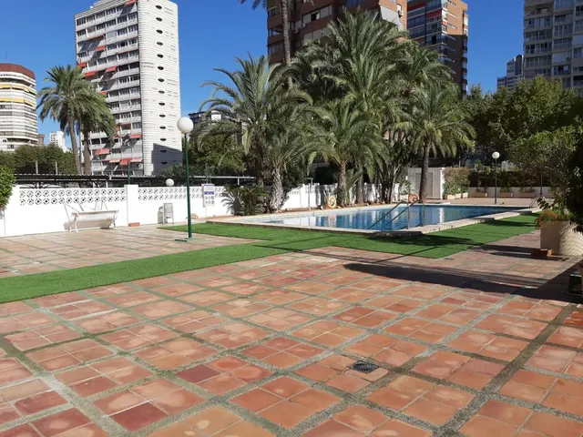 Primera linea, edificio Los Gemelos, reformado. www.inmobiliarialesdunes.com — 21
