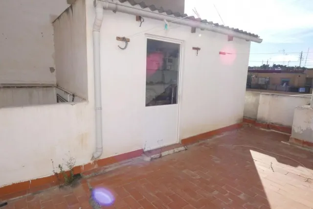 VENTA DE PISO + LOCAL — 26