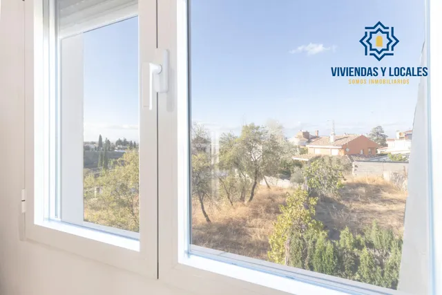 ¡MAGNIFICO CHALET INDEPENDIENTE CON CALIDADES ESPECTACULARES Y PISCINA PRIVADA EN GOJAR! — 40