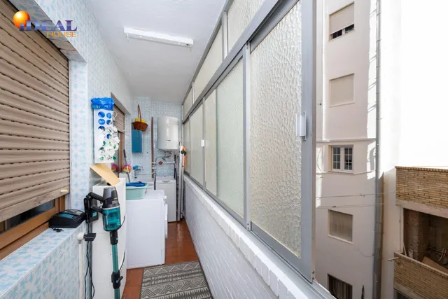Piso y cochera en venta junto Acera de Darro. — 15