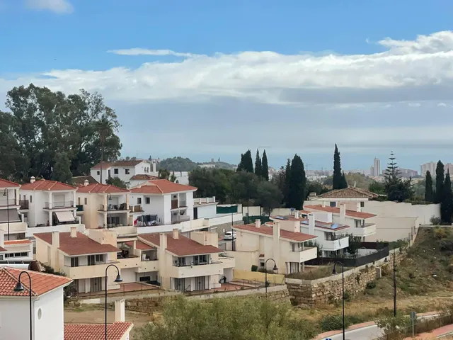 se vende suelo urbano en la carretera de Mijas Pueblo con vistas al mar — 25