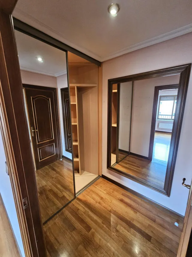 Exclusividad, amplitud y confort en el centro de Salamanca, 3 amplios dormitorios y plaza de garaje cerrada — 28