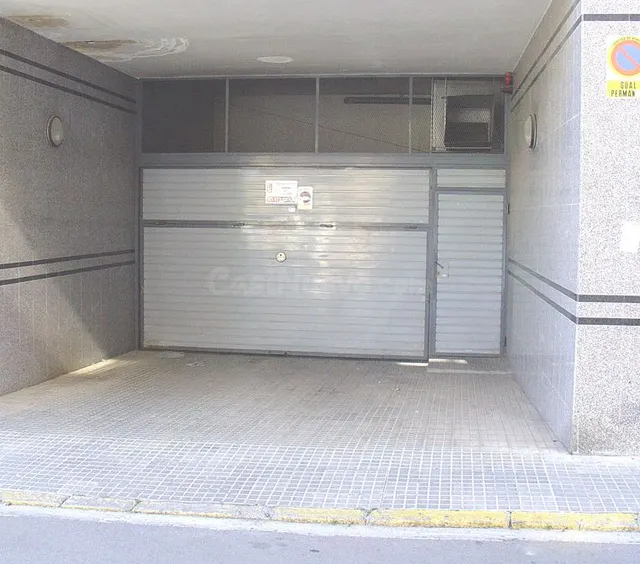 Espacio para MOTO en C. Montseny 53 Cardedeu