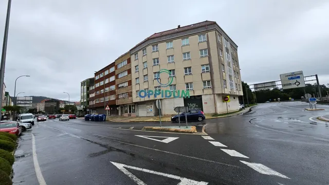 VENTA DE PISO DE 2 DORMITORIOS CON GARAJE Y TRASTERO EN NARÓ