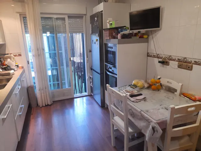 Unifamiliar con piscina comunitaria — 30