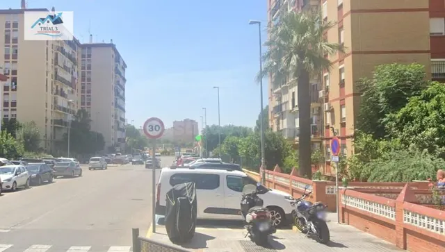 Venta piso en Castilleja de la Cuesta (Sevilla) - foto 3