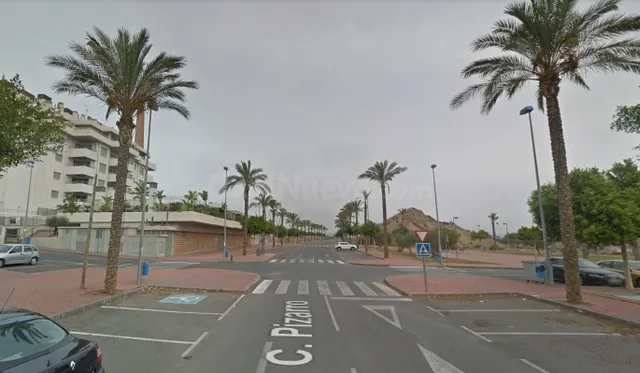 OFERTÓN VENTA LOTE 20 PLAZAS DE GARAJE - foto 2