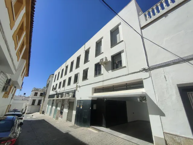 Acogedor Piso en el Corazón de la Ciudad calle Doctor Ramón Cruz Auñón! — 23