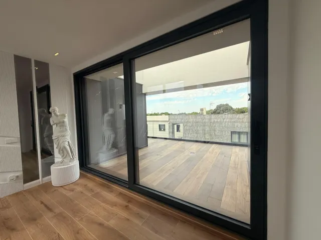 Exclusivo Chalet de Diseño en El Bosque, Villaviciosa de Odón - Lujo y Confort — 16