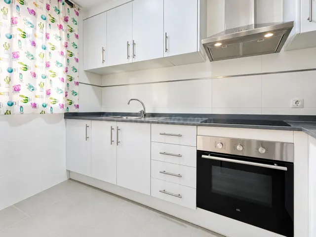 Vivienda de dos dormitorios actualmente alquilada , en zona  - foto 4