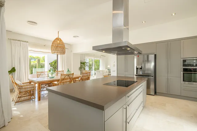 Chalet 4 habitaciones 615m² en venta - Costa Del Sol — 6