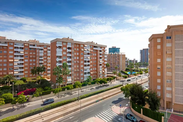 Vive junto al mar en playa de San Juan — 8